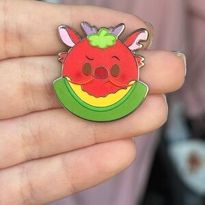Disney Parks Munchlings Series 2 Mushu Celery Boat Tomato Mystery Pin